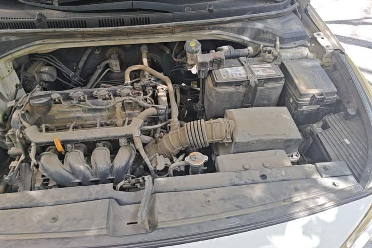 Used Hyundai Verna (new generation) 2016 1.4L Automatic Cool Edition GLS Engine Bay Left