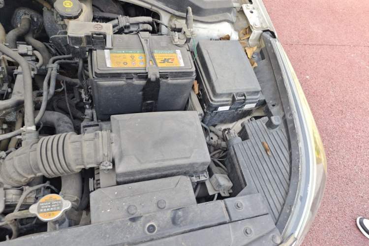 Used Hyundai Verna (new generation) 2016 1.4L Manual Cool Edition GLS Engine Bay Left