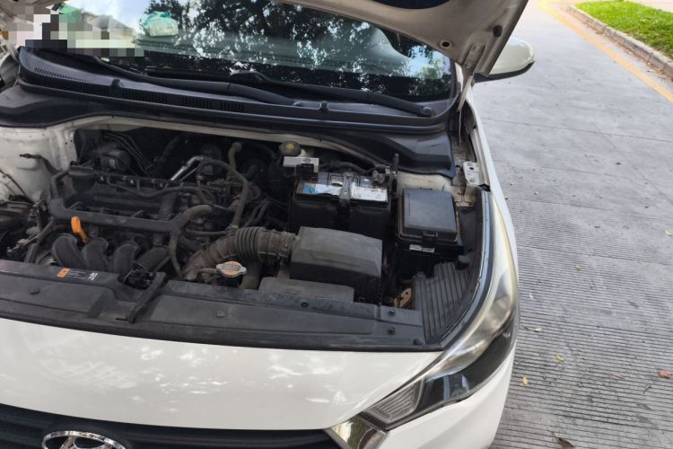 Used Hyundai Verna (new generation) 2016 1.4L Manual Cool Edition GLS Engine Bay Left