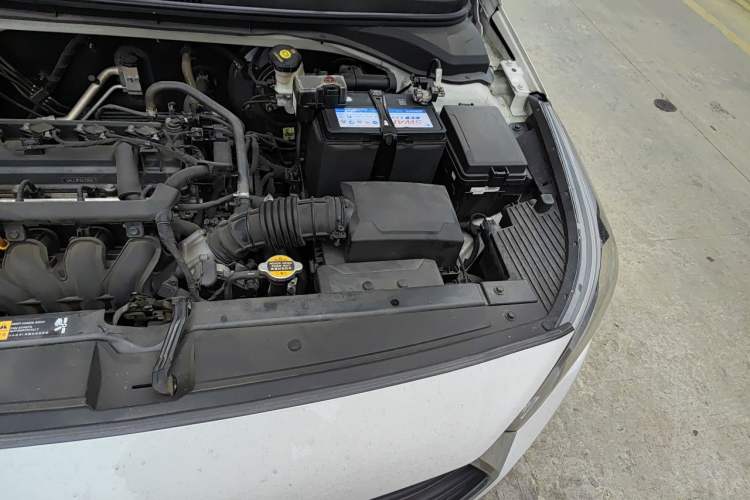 Used Hyundai Verna (new generation) 2016 1.4L Automatic Cool Edition GLS Engine Bay Left