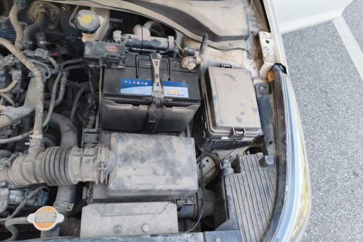 Used Hyundai Verna (new generation) 2016 1.4L Automatic Cool Edition GLS Engine Bay Left