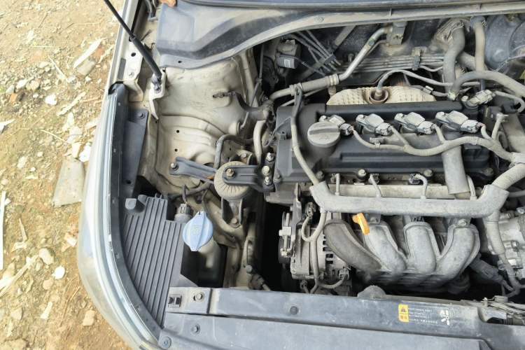 Used Hyundai Verna (new generation) 2016 1.4L Automatic Cool Edition GLS Engine Bay Right