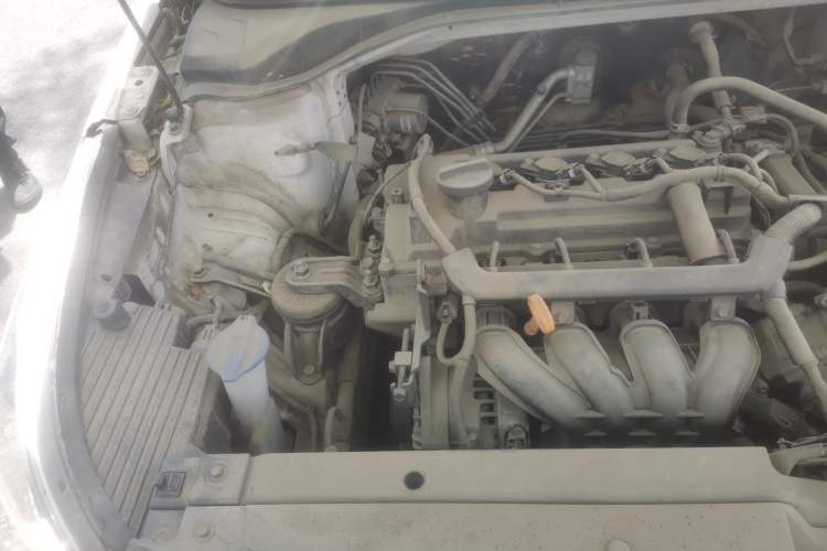 Used Hyundai Verna (new generation) 2016 1.4L Manual Cool Edition GLS Engine Bay Right