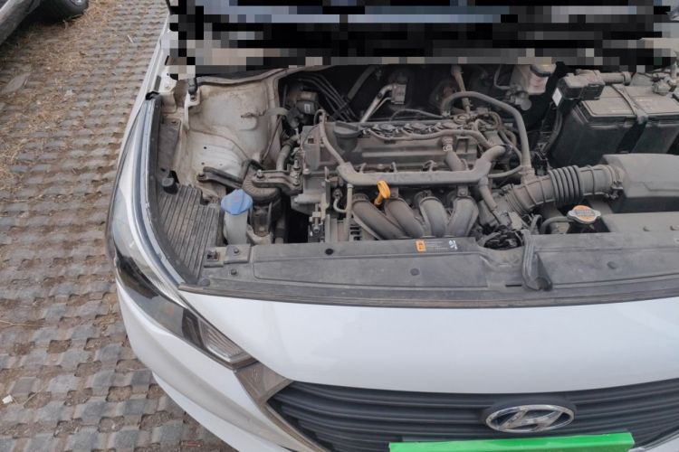 Used Hyundai Verna (new generation) 2016 1.4L Automatic Cool Edition GLS Engine Bay Right