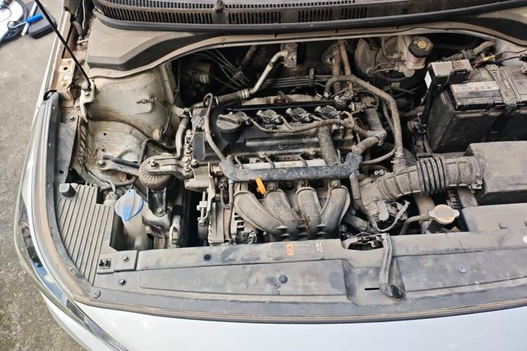Used Hyundai Verna (new generation) 2016 1.4L Manual Cool Edition GLS Engine Bay Right