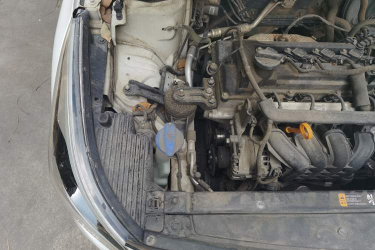 Used Hyundai Verna (new generation) 2016 1.4L Automatic Cool Edition GLS Engine Bay Right