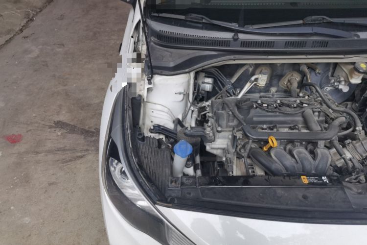 Used Hyundai Verna (new generation) 2016 1.4L Manual Cool Edition GLS Engine Bay Right