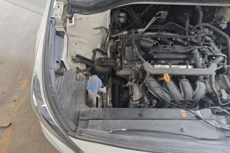 Used Hyundai Verna (new generation) 2016 1.4L Manual Cool Edition GLS Engine Bay Right