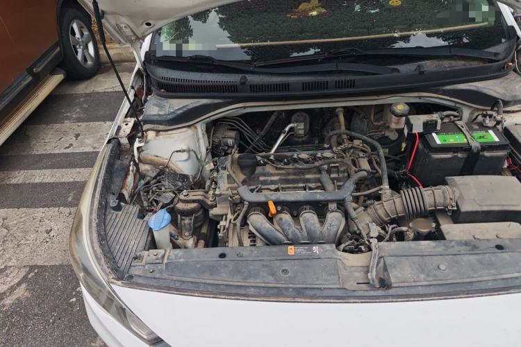 Used Hyundai Verna (new generation) 2016 1.4L Manual Cool Edition GLS Engine Bay Right