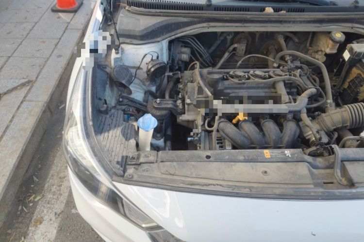 Used Hyundai Verna (new generation) 2016 1.4L Automatic Cool Edition GLS Engine Bay Right
