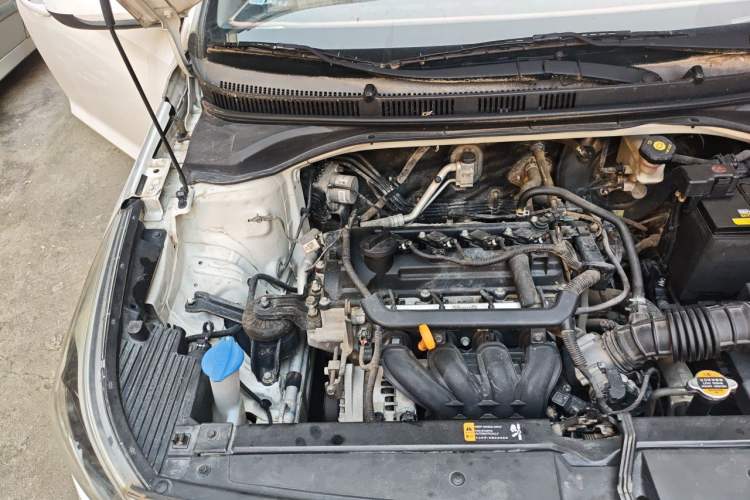 Used Hyundai Verna (new generation) 2016 1.4L Manual Cool Edition GLS Engine Bay Right