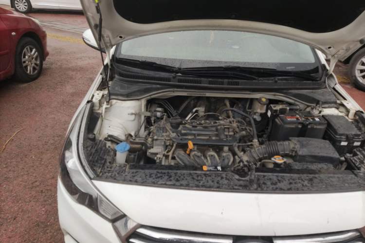 Used Hyundai Verna (new generation) 2016 1.4L Automatic Elite Edition TOP Engine Bay Right