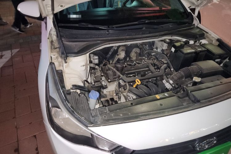 Used Hyundai Verna (new generation) 2016 1.4L Automatic Cool Edition GLS Engine Bay Right