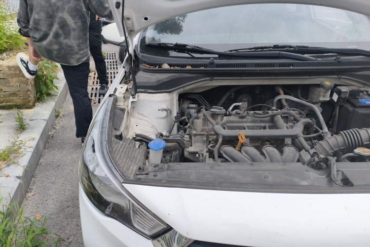 Used Hyundai Verna (new generation) 2016 1.4L Manual Youth Edition GS Engine Bay Right
