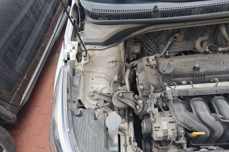 Used Hyundai Verna (new generation) 2016 1.6L Automatic Elite Edition TOP Engine Bay Right