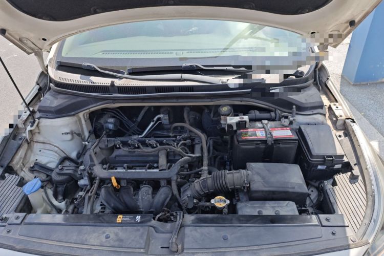 Used Hyundai Verna (new generation) 2016 1.4L Automatic Cool Edition GLS Engine Bay