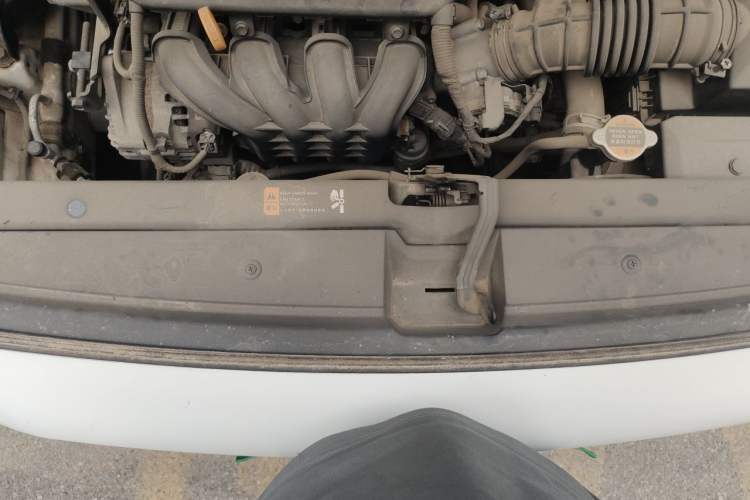 Used Hyundai Verna (new generation) 2016 1.4L Automatic Cool Edition GLS Engine Bay