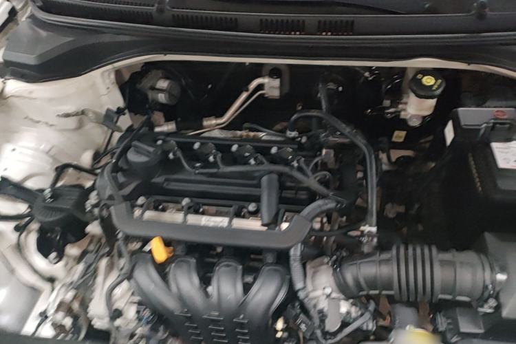 Used Hyundai Verna (new generation) 2016 1.4L Automatic Cool Edition GLS Engine Bay