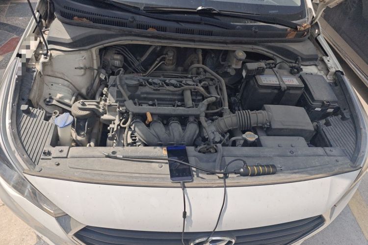 Used Hyundai Verna (new generation) 2016 1.4L Manual Cool Edition GLS Engine Bay
