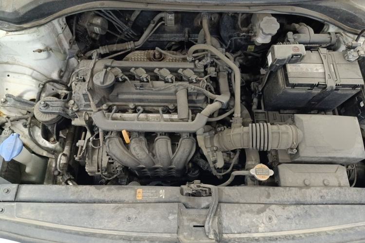 Used Hyundai Verna (new generation) 2016 1.4L Automatic Cool Edition GLS Engine Bay