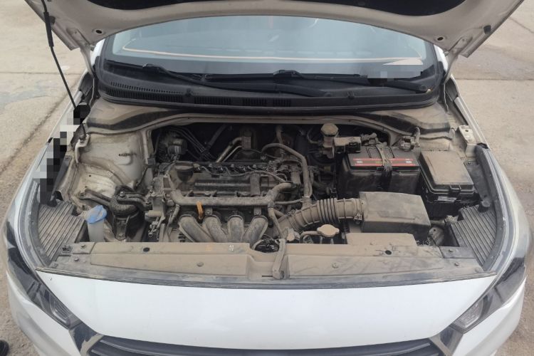 Used Hyundai Verna (new generation) 2016 1.4L Manual Cool Edition GLS Engine Bay