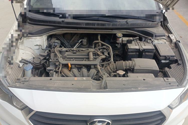 Used Hyundai Verna (new generation) 2016 1.4L Manual Cool Edition GLS Engine Bay