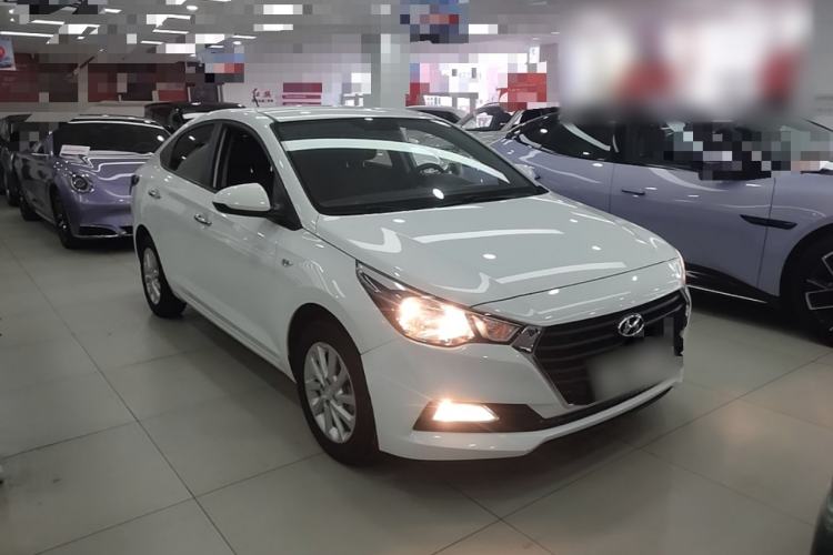Used Hyundai Verna (new generation) 2016 1.4L Manual Cool Edition GLS Exterior 1