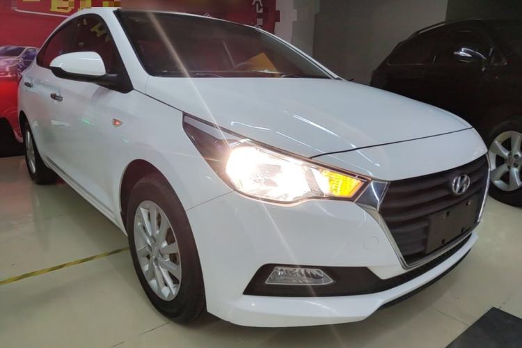 Used Hyundai Verna (new generation) 2016 1.4L Manual Cool Edition GLS Exterior 1