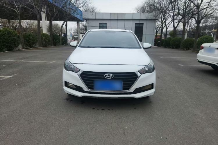 Used Hyundai Verna (new generation) 2016 1.4L Automatic Cool Edition GLS Exterior 1