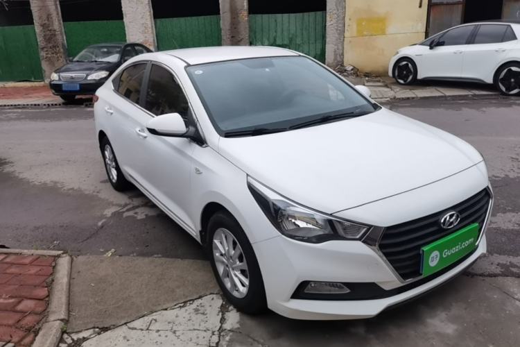 Used Hyundai Verna (new generation) 2016 1.4L Automatic Cool Edition GLS Exterior 1