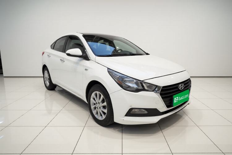 Used Hyundai Verna (new generation) 2016 1.4L Automatic Cool Edition GLS Exterior 2