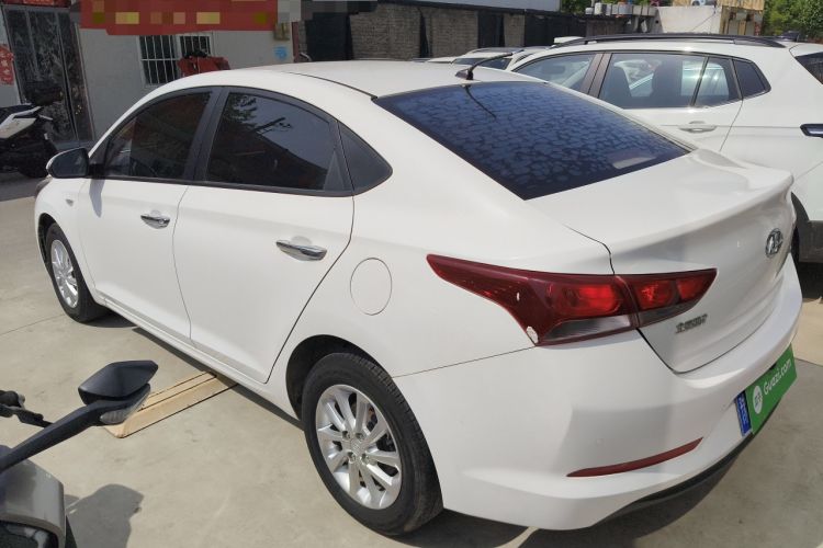 Used Hyundai Verna (new generation) 2016 1.4L Automatic Cool Edition GLS Exterior 2