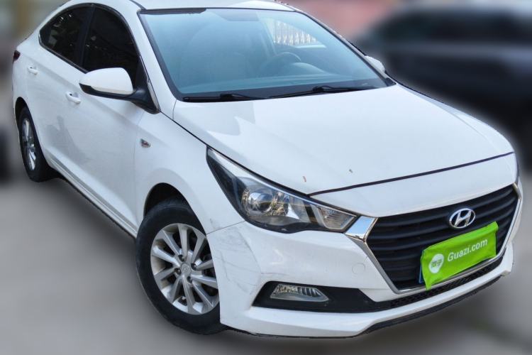 Used Hyundai Verna (new generation) 2016 1.4L Automatic Cool Edition GLS Exterior 2
