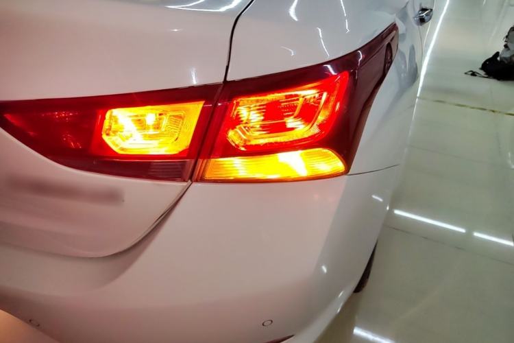 Used Hyundai Verna (new generation) 2016 1.4L Manual Cool Edition GLS Exterior 3