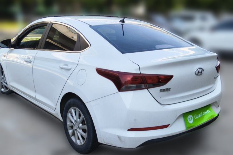Used Hyundai Verna (new generation) 2016 1.4L Automatic Cool Edition GLS Exterior 3
