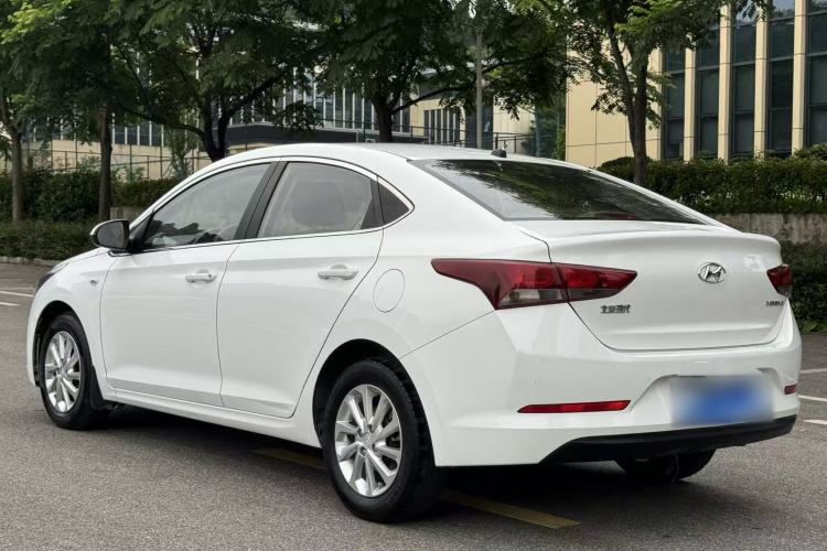 Used Hyundai Verna (new generation) 2016 1.4L Automatic Cool Edition GLS Exterior 3