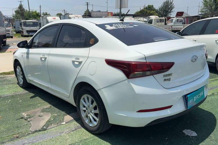 Used Hyundai Verna (new generation) 2016 1.4L Automatic Cool Edition GLS Exterior 5