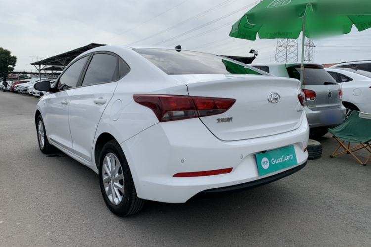 Used Hyundai Verna (new generation) 2016 1.4L Manual Cool Edition GLS Exterior 5