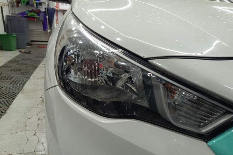 Used Hyundai Verna (new generation) 2016 1.4L Automatic Cool Edition GLS Exterior 6
