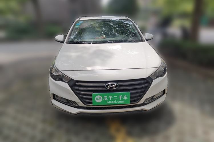 Used Hyundai Verna (new generation) 2016 1.6L Automatic Elite Edition TOP Front