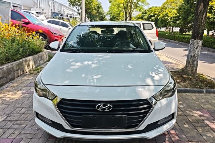 Used Hyundai Verna (new generation) 2016 1.4L Automatic Cool Edition GLS Front