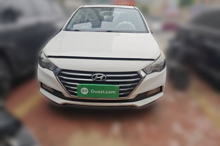 Used Hyundai Verna (new generation) 2016 1.6L Automatic Elite Edition TOP Front