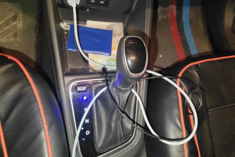 Used Hyundai Verna (new generation) 2016 1.4L Automatic Cool Edition GLS Gear Lever