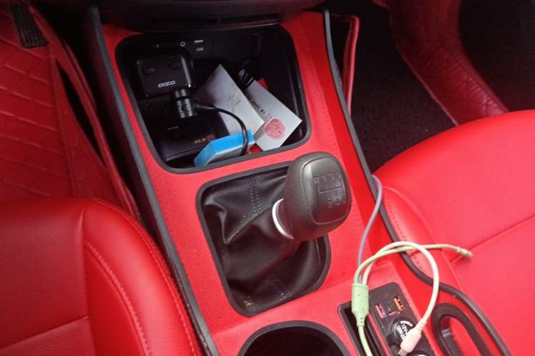 Used Hyundai Verna (new generation) 2016 1.4L Manual Cool Edition GLS Gear Lever