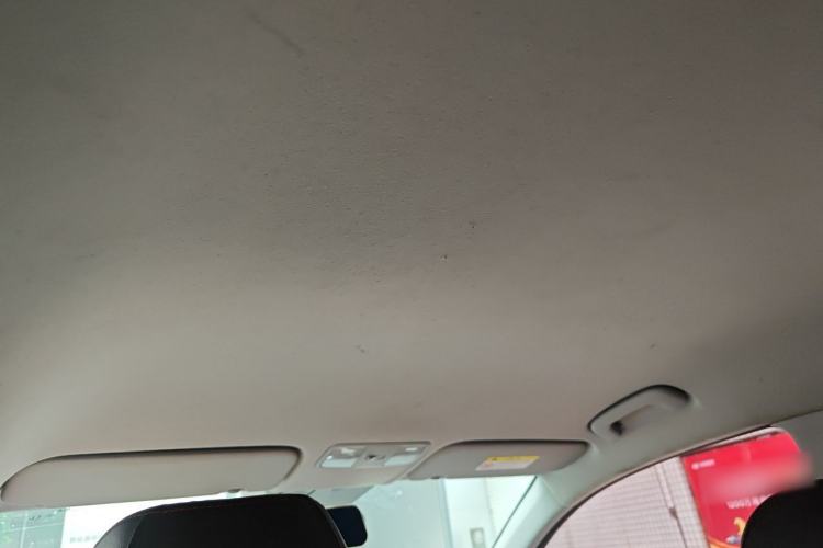 Used Hyundai Verna (new generation) 2016 1.4L Automatic Cool Edition GLS Headliner