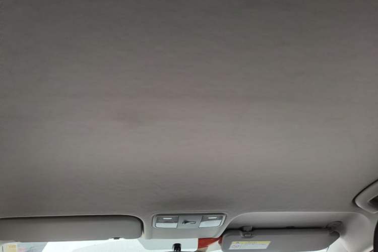 Used Hyundai Verna (new generation) 2016 1.4L Automatic Cool Edition GLS Headliner