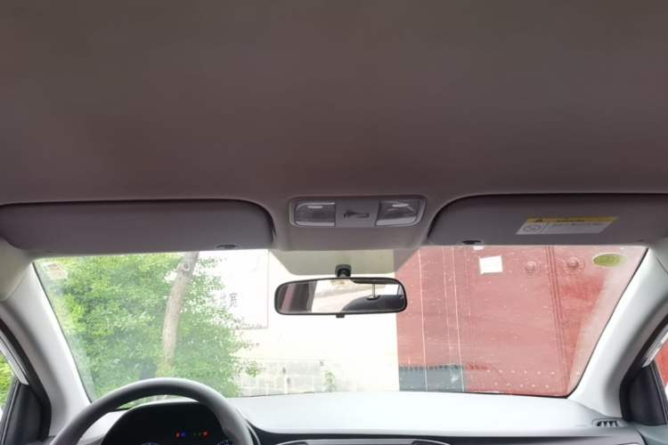 Used Hyundai Verna (new generation) 2016 1.4L Automatic Cool Edition GLS Headliner
