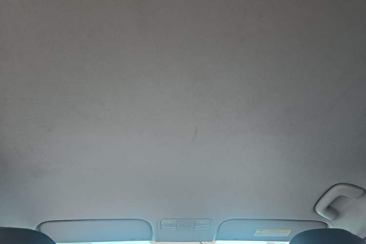 Used Hyundai Verna (new generation) 2016 1.4L Automatic Cool Edition GLS Headliner