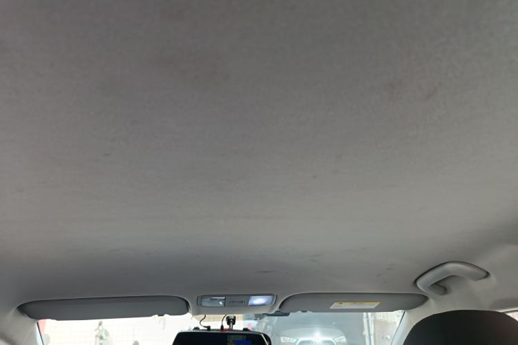 Used Hyundai Verna (new generation) 2016 1.4L Automatic Cool Edition GLS Headliner
