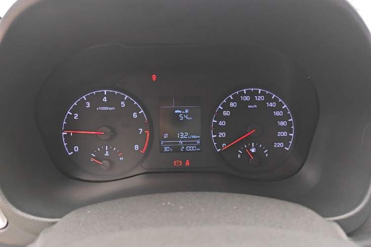 Used Hyundai Verna (new generation) 2016 1.4L Manual Cool Edition GLS Instrument Cluster